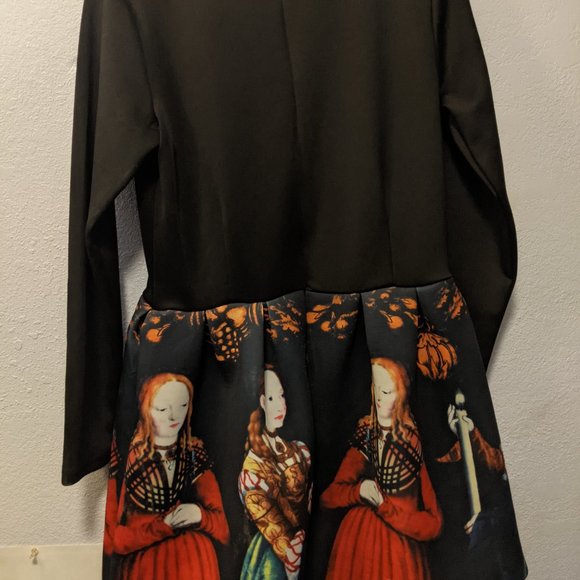 Dress - Picture 2 of 4